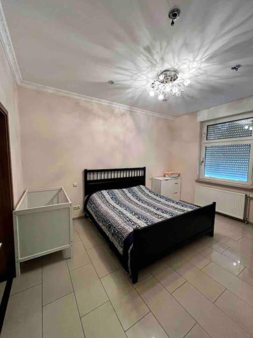 Modernes Appartement In Guter Lage In Essen Exterior photo